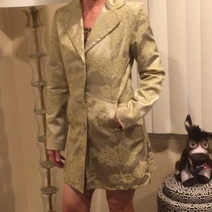 Doki Geki jaquard trenchcoat